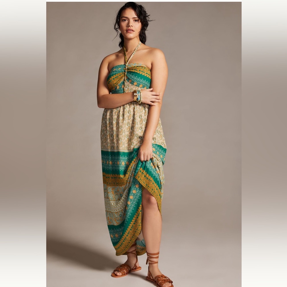Tiny twist halter maxi dress